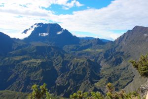 mafate-depuis-piton-maido