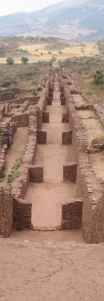 piquillacta-archaeological-cb-voyages